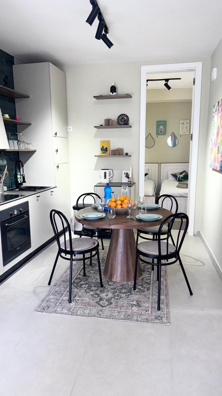 Apartment Newly Renovated Olive *